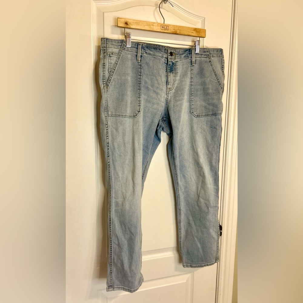 Women’s Gap Girlfriend/ Couples Girlfriend Jeans